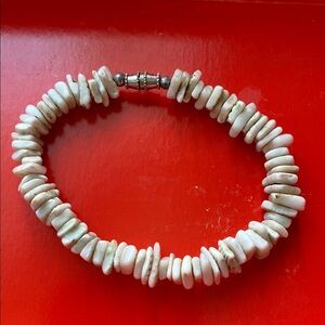 Elegant White Beaded Bracelet